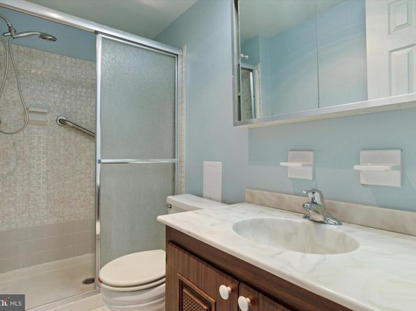 232 Old Forge Crossing, Devon PA 19333