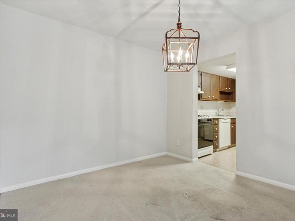 232 Old Forge Crossing, Devon PA 19333