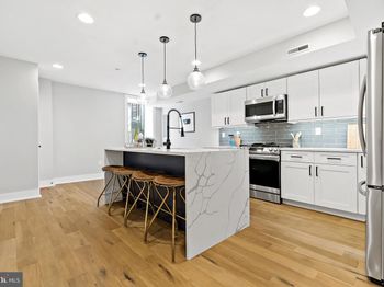 1314 E Passyunk Avenue