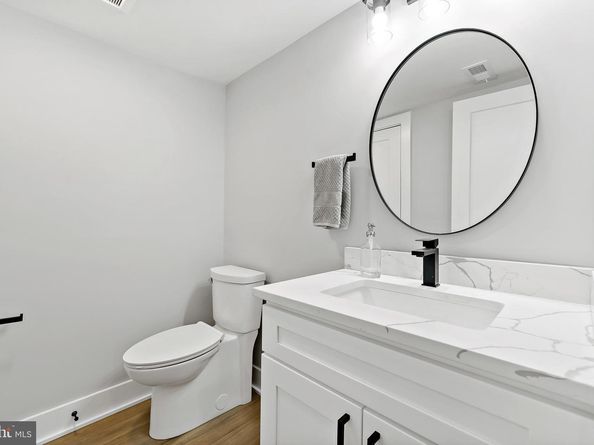 1314 E Passyunk Avenue A, Philadelphia PA 19147