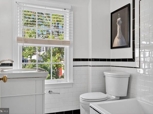 1511 34TH Street NW, Washington DC 20007