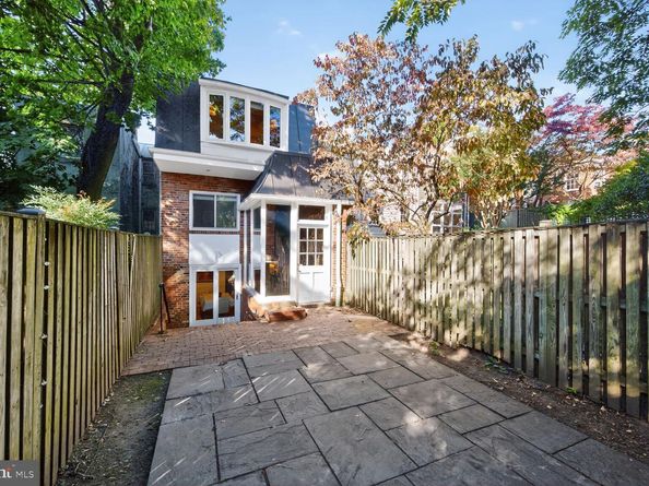 1511 34TH Street NW, Washington DC 20007