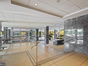 2475 Virginia Avenue NW 921, Washington DC 20037