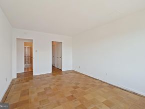 2475 Virginia Avenue NW 921, Washington DC 20037