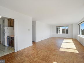 2475 Virginia Avenue NW 921, Washington DC 20037