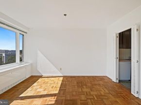 2475 Virginia Avenue NW 921, Washington DC 20037
