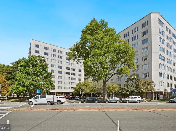 2475 Virginia Avenue NW 921, Washington DC 20037