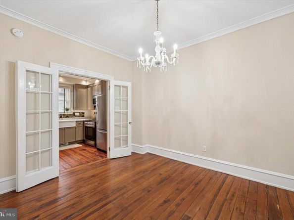 2202 Madison Square, Philadelphia PA 19146