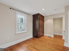 2202 Madison Square, Philadelphia PA 19146