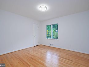 4105 27TH Street N, Arlington VA 22207