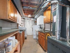 4105 27TH Street N, Arlington VA 22207