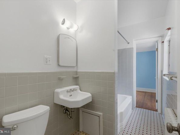 5900 32nd Street NW, Washington DC 20015