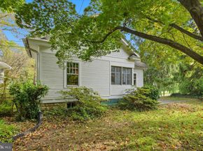 5900 32nd Street NW, Washington DC 20015