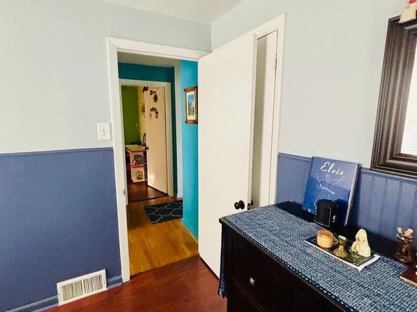 8012 Lawndale Avenue, Philadelphia PA 19111