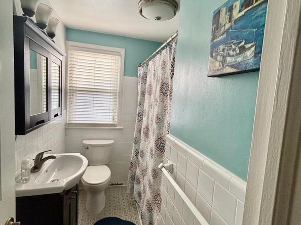 8012 Lawndale Avenue, Philadelphia PA 19111