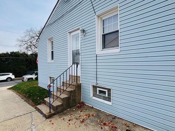 8012 Lawndale Avenue, Philadelphia PA 19111