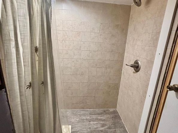 8012 Lawndale Avenue, Philadelphia PA 19111