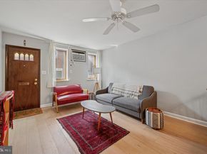 1021 Cantrell Street, Philadelphia PA 19148