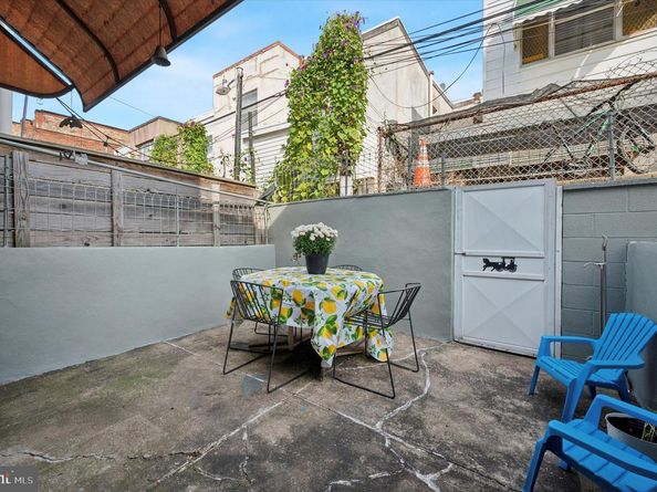 1021 Cantrell Street, Philadelphia PA 19148