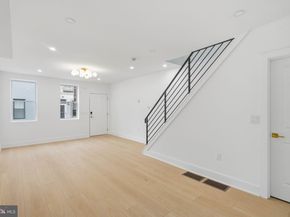 2033 S Mildred Street, Philadelphia PA 19148