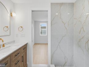 2033 S Mildred Street, Philadelphia PA 19148
