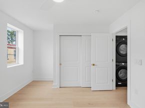 2033 S Mildred Street, Philadelphia PA 19148