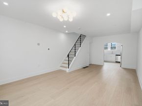 2033 S Mildred Street, Philadelphia PA 19148