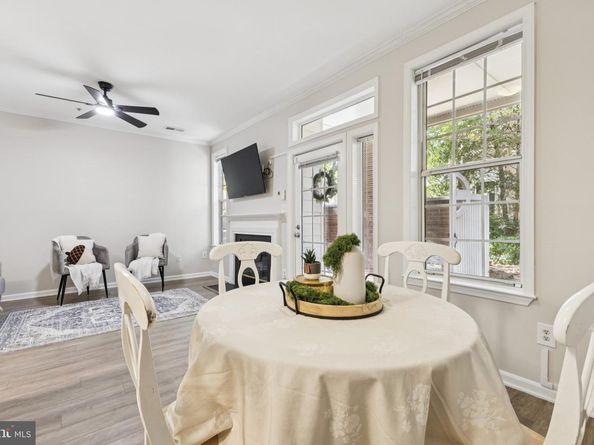 1361 Garden Wall Circle 701, Reston VA 20194