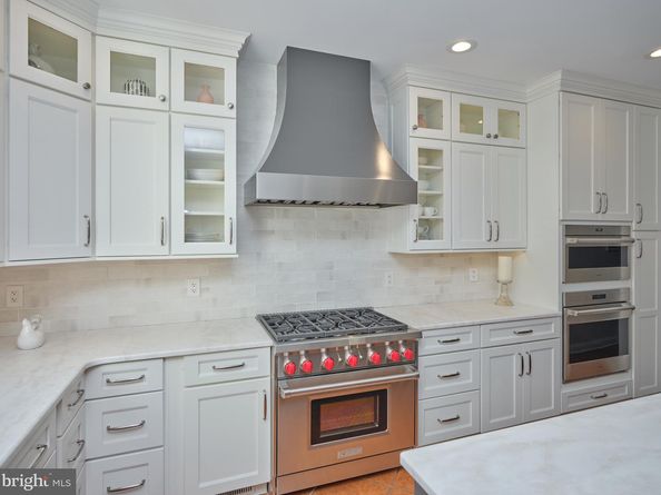 9 Pickering Drive, Newtown PA 18940