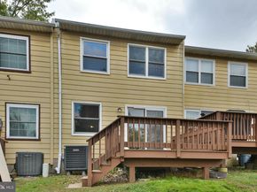 396 Rutgers Court, Bensalem PA 19020
