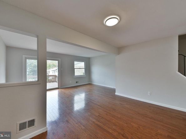 396 Rutgers Court, Bensalem PA 19020