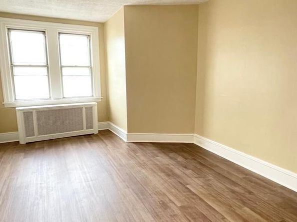 6531 N Beechwood Street, Philadelphia PA 19138