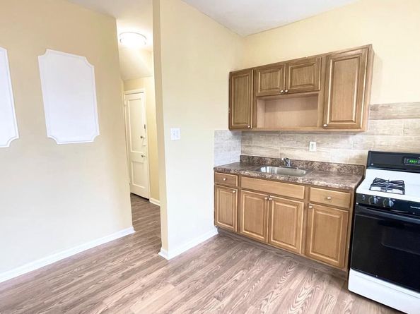 6531 N Beechwood Street, Philadelphia PA 19138