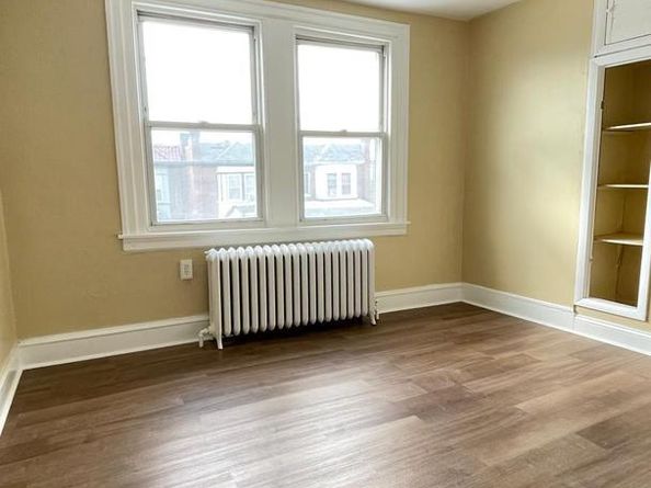 6531 N Beechwood Street, Philadelphia PA 19138