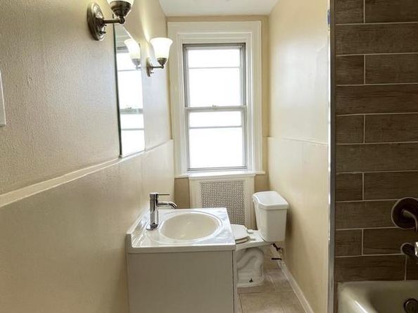 6531 N Beechwood Street, Philadelphia PA 19138