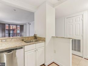 1050 N Taylor Street 1105, Arlington VA 22201