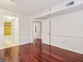 1050 N Taylor Street 1105, Arlington VA 22201