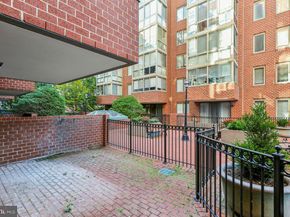 1050 N Taylor Street 1105, Arlington VA 22201