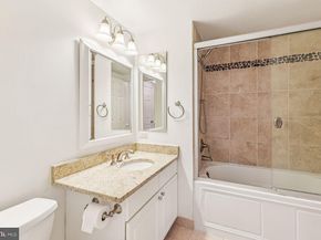 1050 N Taylor Street 1105, Arlington VA 22201