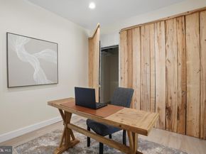 300 Lewis Street NW, Vienna VA 22180