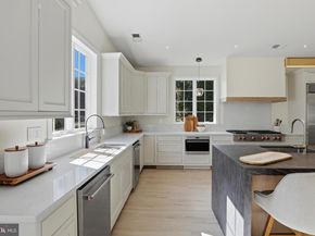300 Lewis Street NW, Vienna VA 22180
