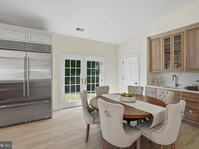 300 Lewis Street NW, Vienna VA 22180