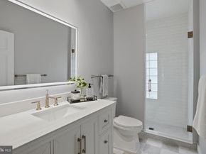 300 Lewis Street NW, Vienna VA 22180