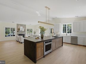 300 Lewis Street NW, Vienna VA 22180