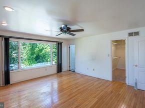 1558 Robinson Avenue, Willow Grove PA 19090