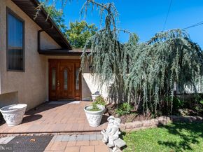 1558 Robinson Avenue, Willow Grove PA 19090
