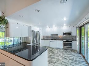 1558 Robinson Avenue, Willow Grove PA 19090