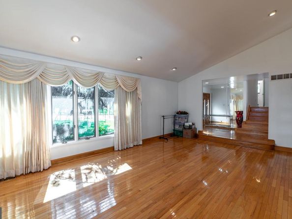 1558 Robinson Avenue, Willow Grove PA 19090