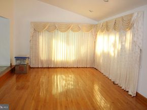 1558 Robinson Avenue, Willow Grove PA 19090