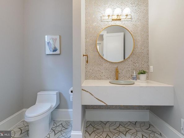 7002 River Oaks Drive, Mclean VA 22101